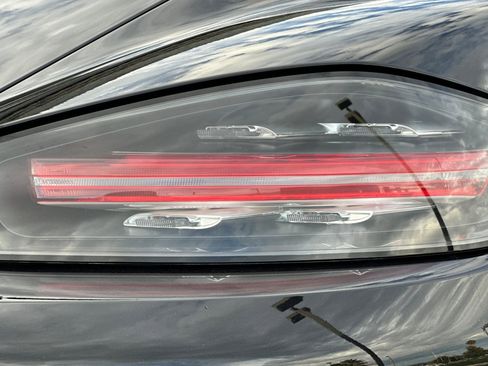 Used 2019 Porsche 718 Cayman image 32