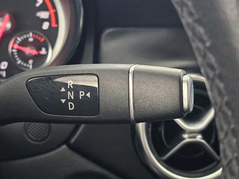 Used 2019 Mercedes-Benz GLA 250 image 30