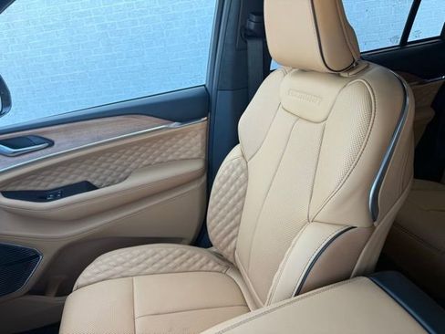 New 2026 Jeep Grand Cherokee Summit AWD/4WD image 25