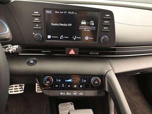 New 2026 Hyundai Elantra Sport FWD image 19