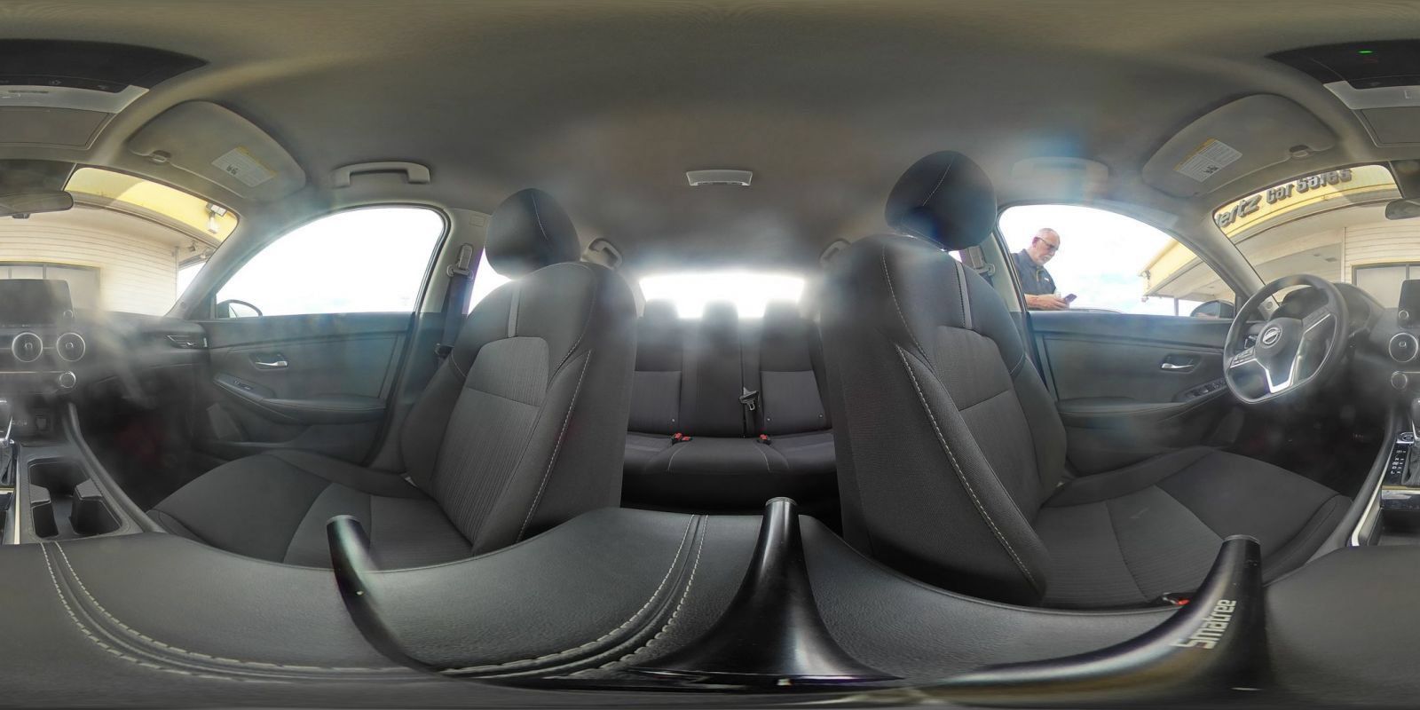 Used 2025 Nissan Sentra SV FWD image 39