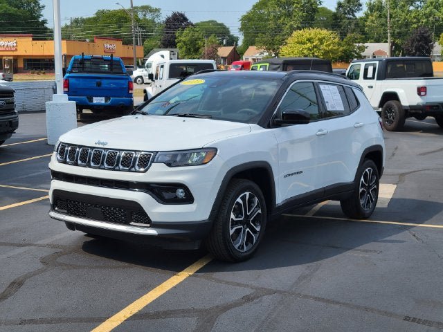 Certified 2023 Jeep Compass Limited AWD/4WD image 2