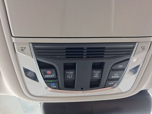 Used 2023 Acura RDX AWD w/ Technology Package image 30