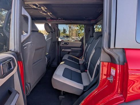 Used 2023 Ford Bronco Wildtrak image 10