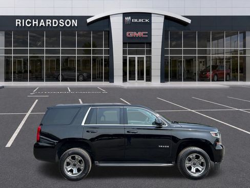 Used 2019 Chevrolet Tahoe LS AWD/4WD image 6