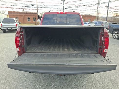 Used 2018 RAM 1500 Limited image 30