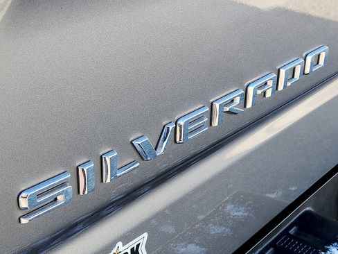 Used 2020 Chevrolet Silverado 1500 Custom w/ Custom Value Package image 29