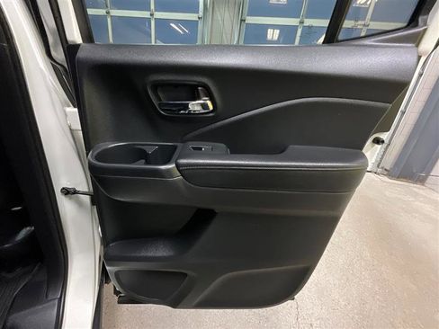 Used 2017 Honda Ridgeline RTL-T image 22