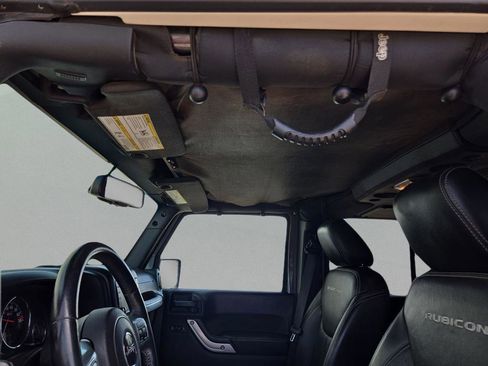 Used 2016 Jeep Wrangler Unlimited Rubicon image 29