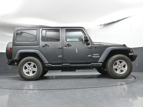 Used 2016 Jeep Wrangler Unlimited Sport w/ Quick Order Package 24S image 20
