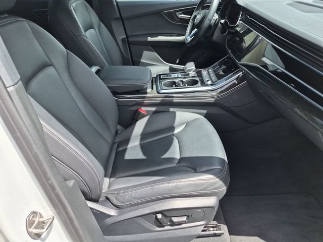 Used 2025 Audi Q7 3.0T Premium Plus AWD/4WD image 27