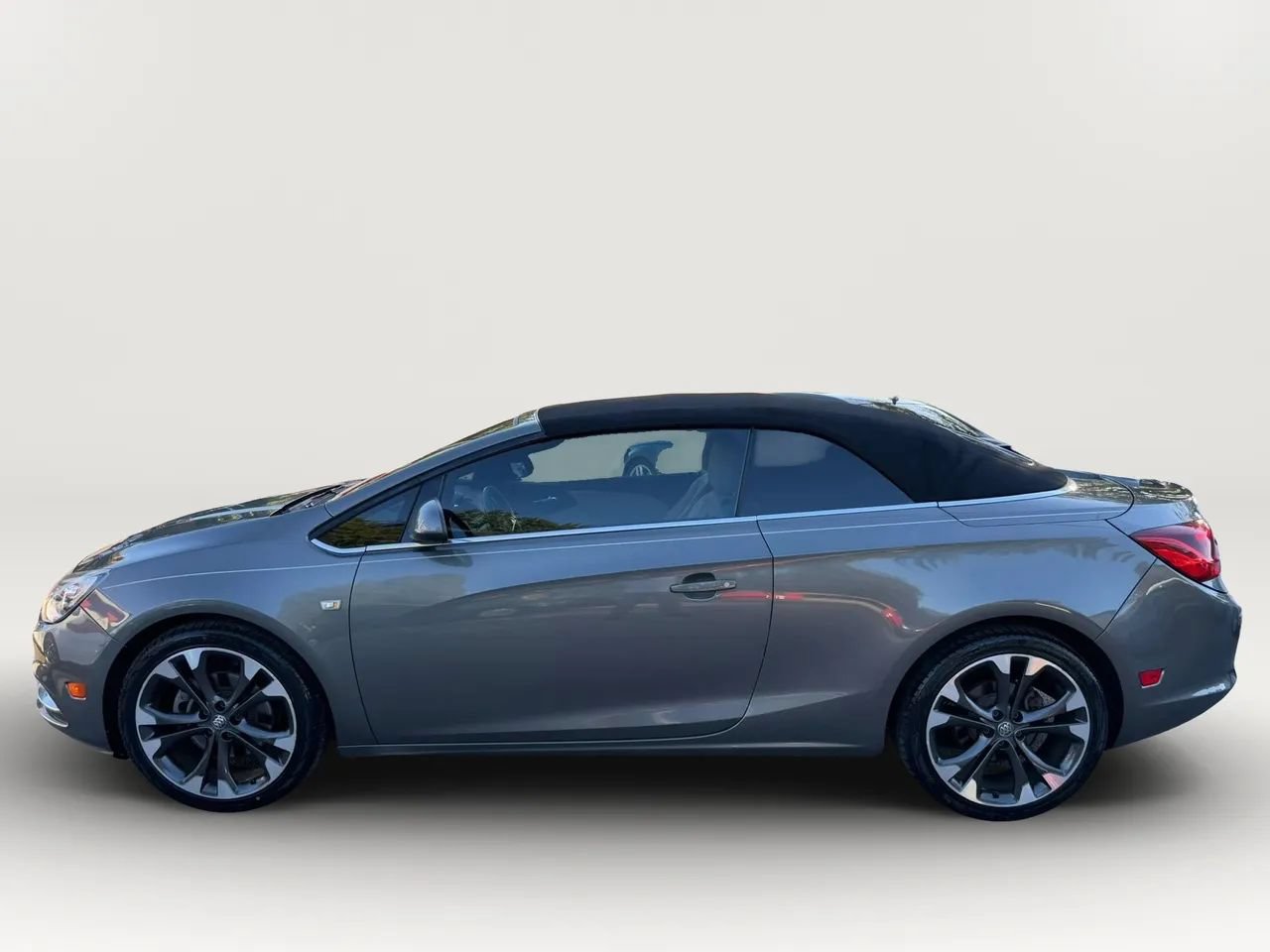 Used 2017 Buick Cascada Premium FWD image 6