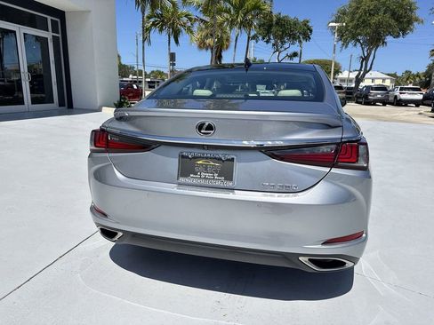 Used 2022 Lexus ES 350 Ultra Luxury FWD image 25
