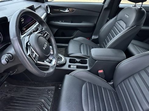 Certified 2024 Kia Forte GT-Line w/ GT-Line Premium Package image 8