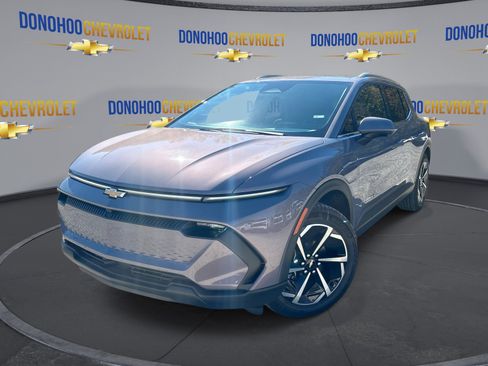 New 2026 Chevrolet Equinox EV LT image 4