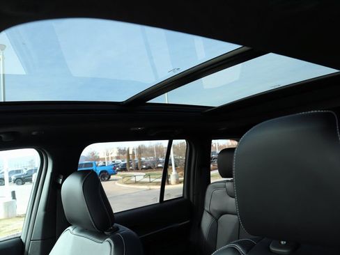 New 2026 Jeep Grand Cherokee Limited image 16