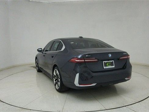 Used 2026 BMW 540i xDrive image 71