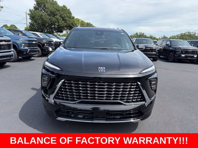Used 2025 Buick Enclave Avenir w/ Trailering Package, 5000 lbs. FWD image 2