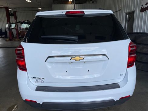 Used 2017 Chevrolet Equinox LT w/ Convenience Package FWD image 23
