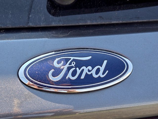 Used 2025 Ford Explorer ST-Line w/ ST-Line Street Pack AWD/4WD image 17