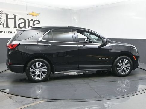Used 2024 Chevrolet Equinox Premier FWD image 38