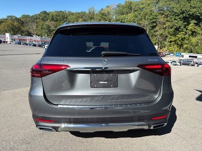 New 2026 Mercedes-Benz GLE 450e GLE 450e