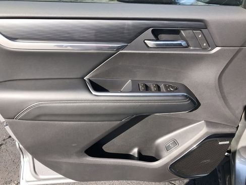 New 2026 GMC Acadia Elevation w/ Black Edition image 13