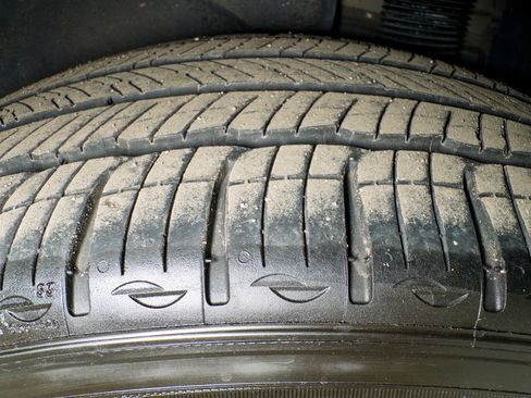 Used 2022 Tesla Model 3 Long Range image 35