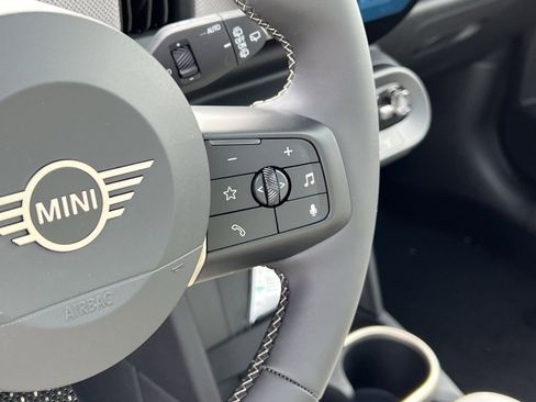 New 2026 MINI Cooper S image 29