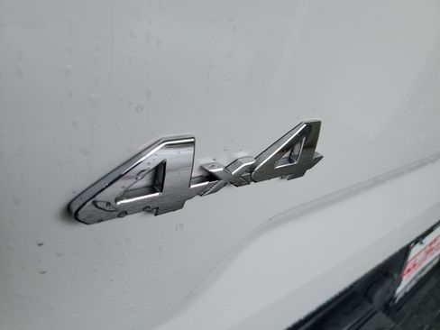 Used 2016 Toyota Tundra 1794 Edition AWD/4WD image 9