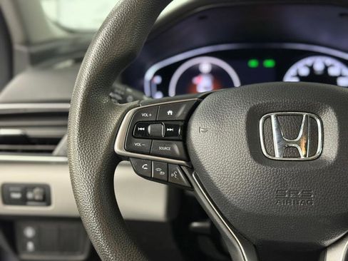 Used 2019 Honda Accord LX image 24