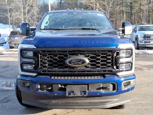 New 2026 Ford F350 Lariat w/ Black Appearance Package AWD/4WD image 2