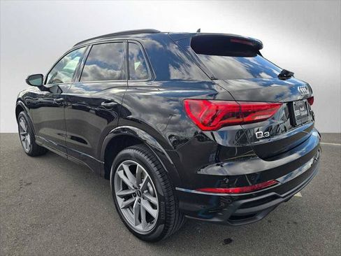 Used 2025 Audi Q3 2.0T Premium w/ Black Optic Sport Package AWD/4WD image 5