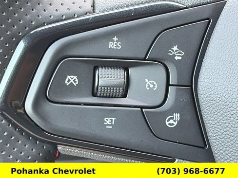 Used 2026 Chevrolet Trax RS w/ Sunroof Package FWD image 12