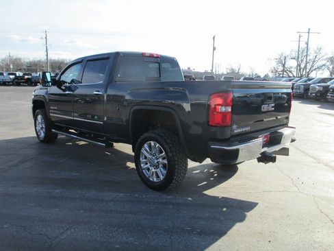 Used 2019 GMC Sierra 3500 SLT w/ Duramax Plus Package image 7