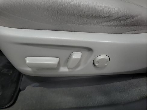 Certified 2020 Toyota Sienna XLE image 11