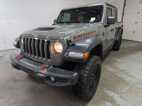 Used 2022 Jeep Gladiator Mojave w/ Trailer Tow Package AWD/4WD image 10
