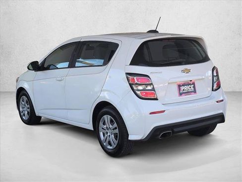 Used 2017 Chevrolet Sonic LT FWD image 6