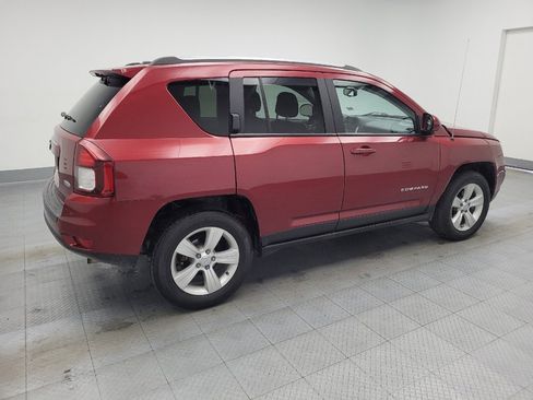 Used 2017 Jeep Compass Latitude AWD/4WD image 10