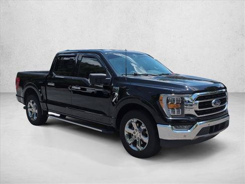 Used 2021 Ford F150 XLT w/ Equipment Group 302A High RWD image 3