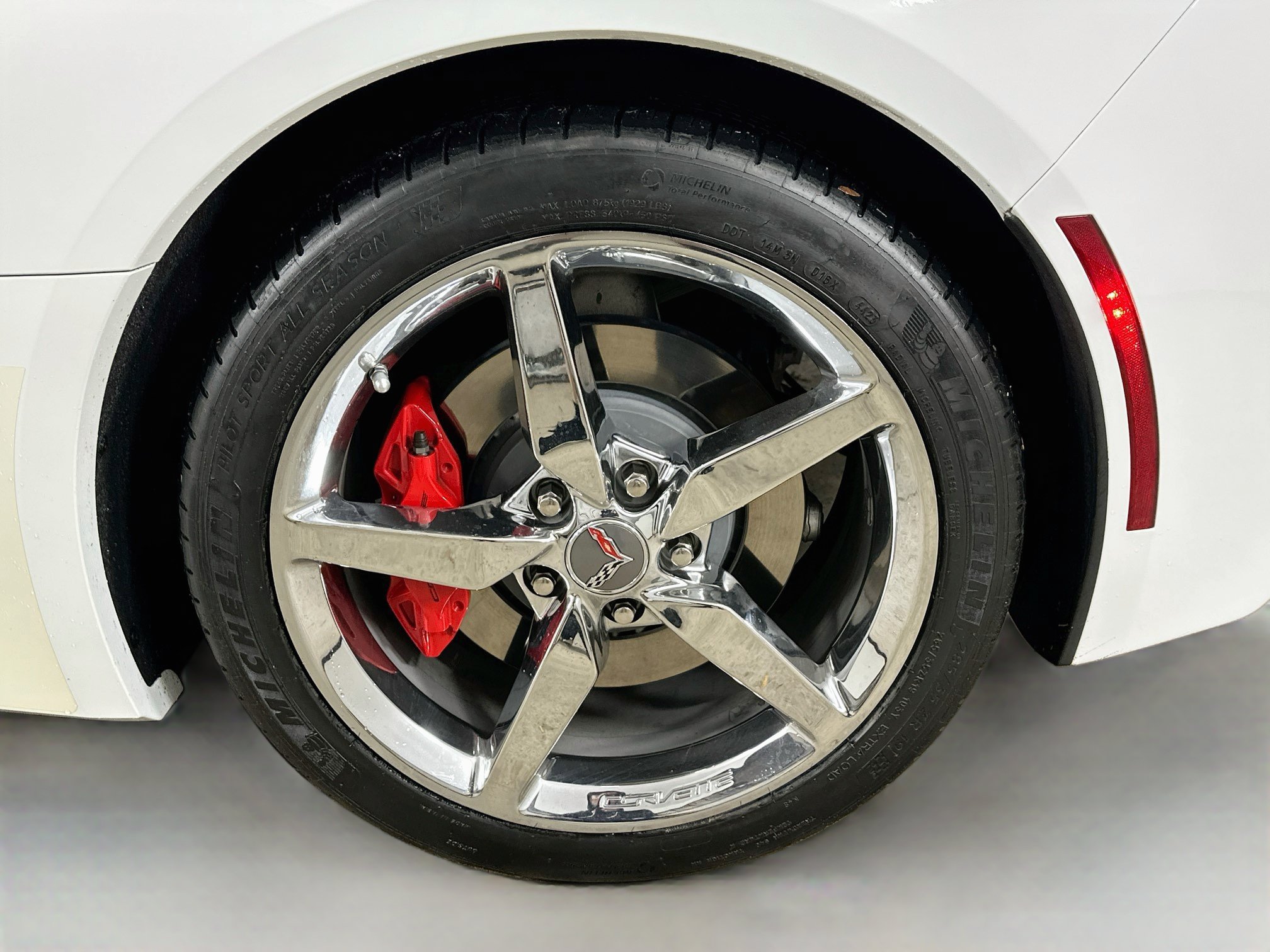 Used 2014 Chevrolet Corvette Stingray Convertible w/ 2LT Preferred Equipment Group RWD image 35