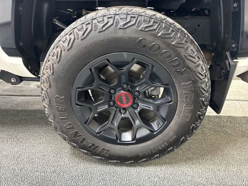 Used 2024 Toyota Tacoma TRD Pro image 8