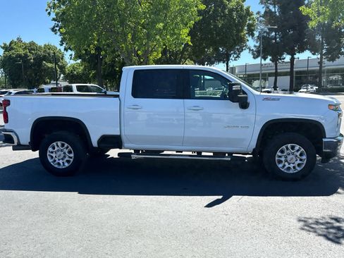 Used 2023 Chevrolet Silverado 2500 LT w/ Convenience Package image 23