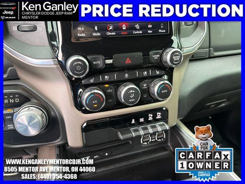 Used 2019 RAM 1500 Laramie AWD/4WD image 18