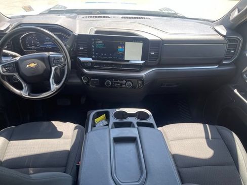 Used 2024 Chevrolet Silverado 3500 LT AWD/4WD image 15