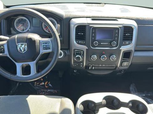 Used 2023 RAM 1500 Classic SLT AWD/4WD image 7