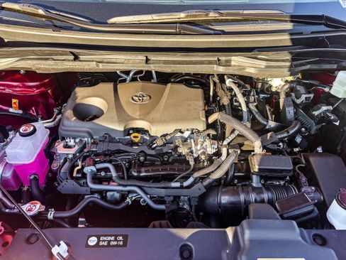 New 2026 Toyota Sienna XLE FWD image 14