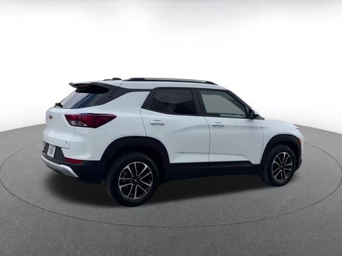 Used 2025 Chevrolet TrailBlazer LT image 15