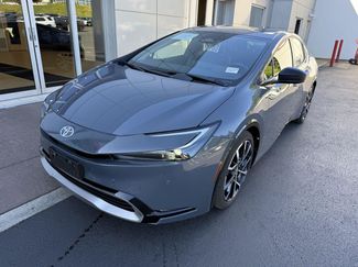 Used 2026 Toyota Prius Plug-In Hybrid FWD video 1