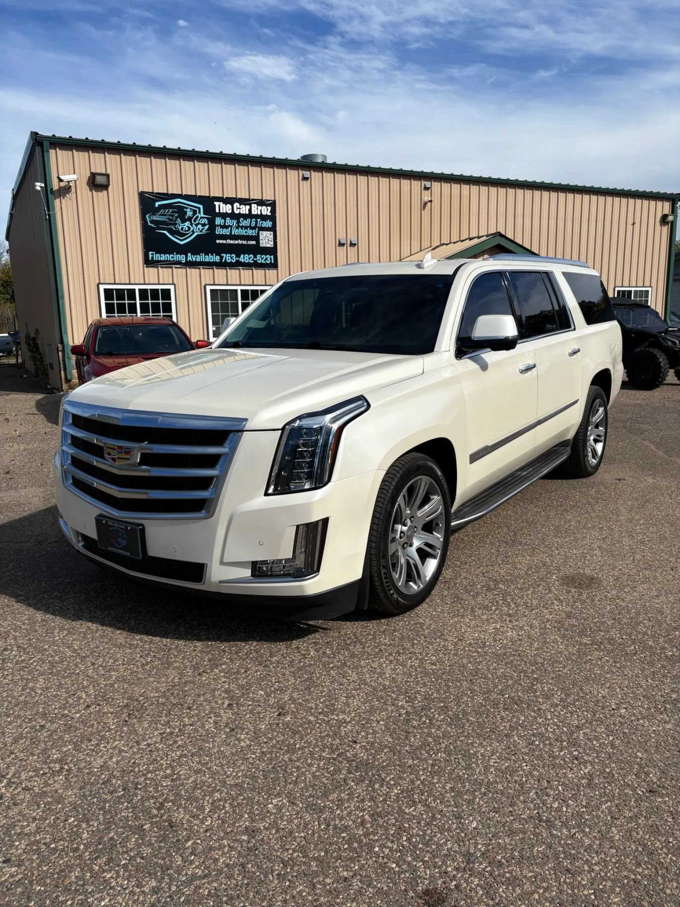 Used 2015 Cadillac Escalade ESV Luxury AWD/4WD image 1